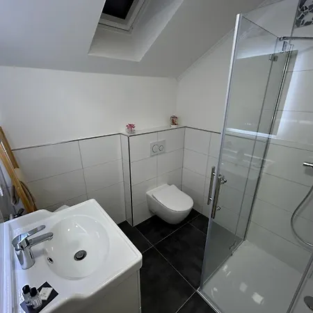 Apartment A&a