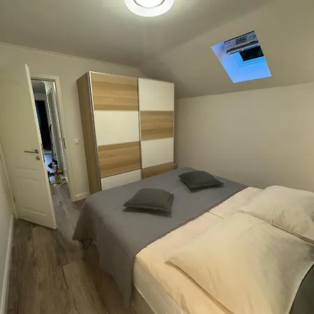 A&a Apartment